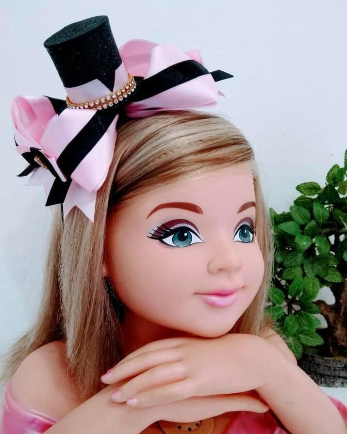 Tiara Belli Mundo Bita