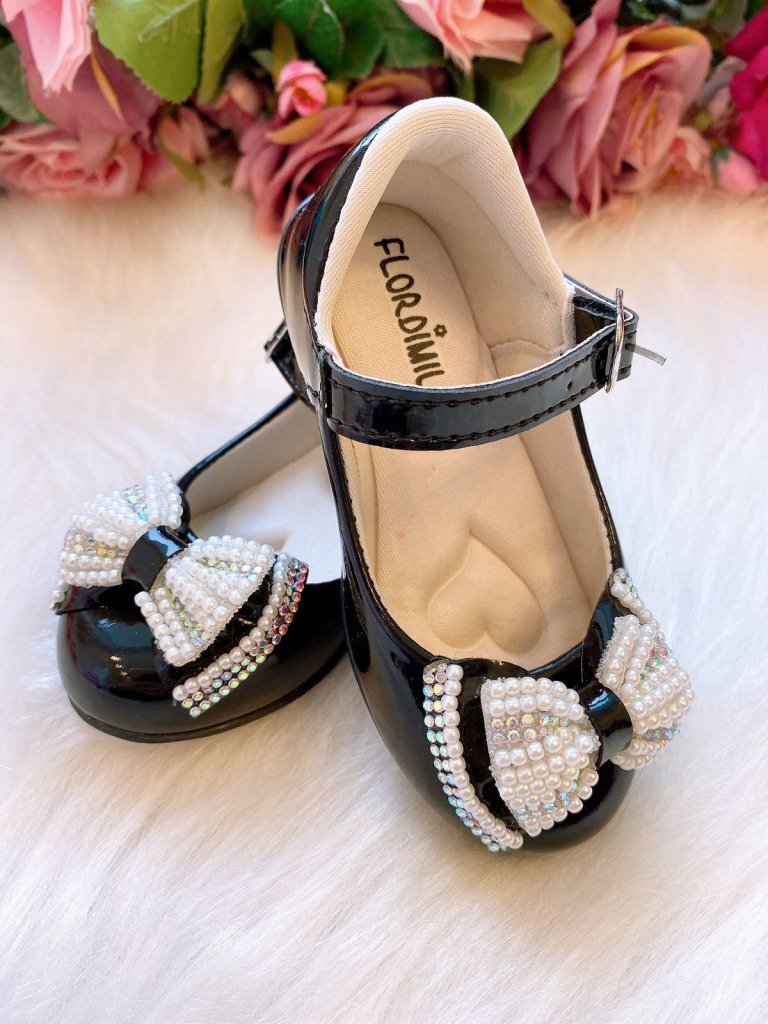 Sapatilha Flor Di Mila Preto Laço Perolas