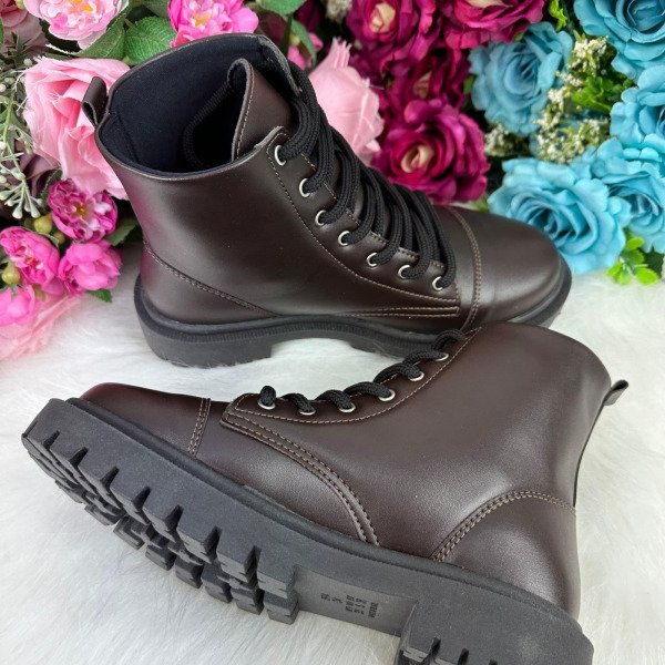 Bota/Coturno Ousadia Cafe Adulta