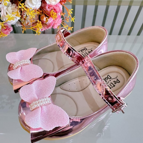 Sapatinho Infantil Rosa Metalizado C/ Aplique Borboleta Luxo